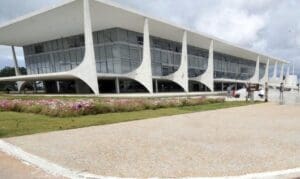 Governo envia projeto para reabertura do Pronampe e do BEm