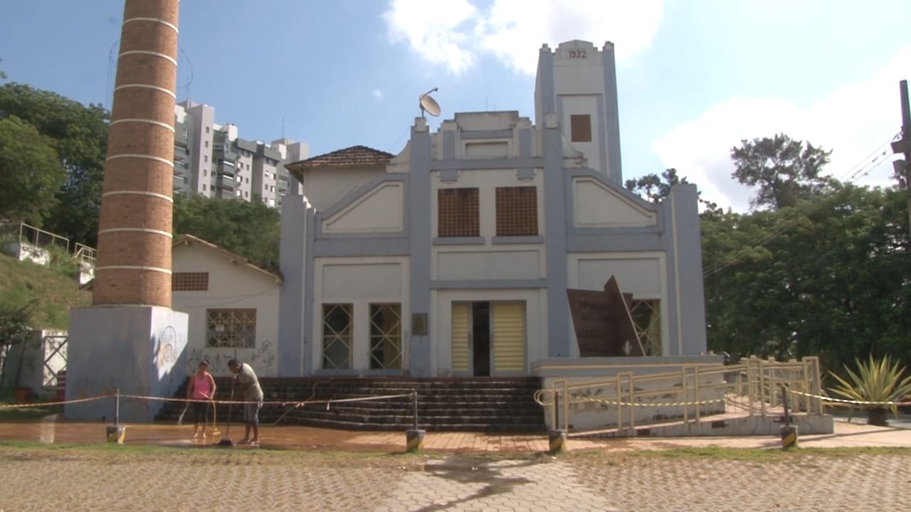 Conclu&iacute;do o projeto de reforma do Teatro Usina Gravat&aacute;