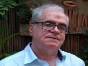 O ex-secret&aacute;rio de sa&uacute;de de Divin&oacute;polis Vanir Andrade, faleceu hoje(12), v&iacute;tima de Covid-19