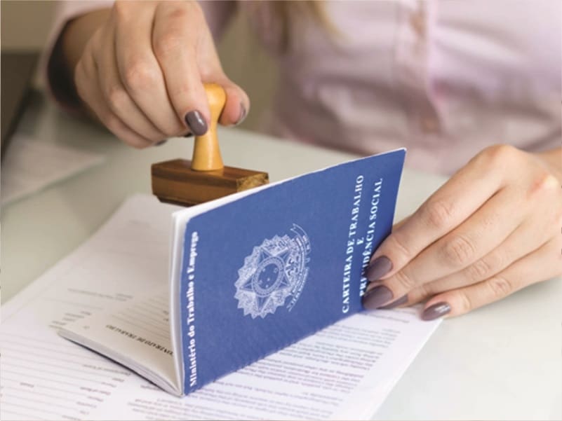 Divinópolis: confira as vagas de emprego para terça-feira (29)