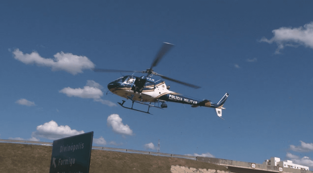 Com apoio do helic&oacute;ptero, PM lan&ccedil;a opera&ccedil;&atilde;o &ldquo;Incurs&atilde;o&rdquo; em Divin&oacute;polis
