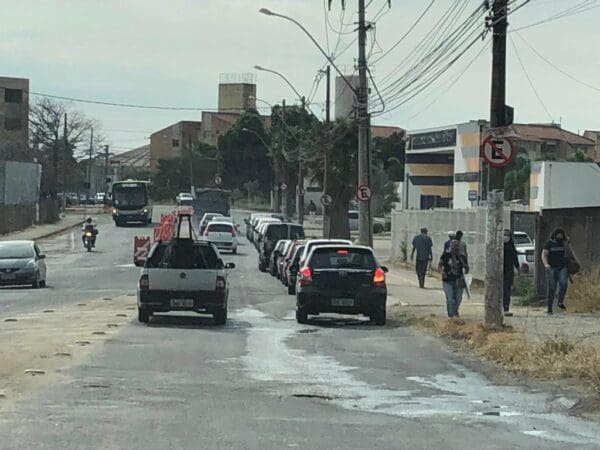 Idosos e pessoas com comorbidade de 30 anos ou mais podem cadastrar; confira fotos da vacinação nesta segunda (31)