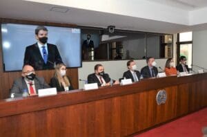 MPMG oferece den&uacute;ncia contra Promotor de Justi&ccedil;a por crime de feminic&iacute;dio que vitimou Lorenza Maria Silva de Pinho