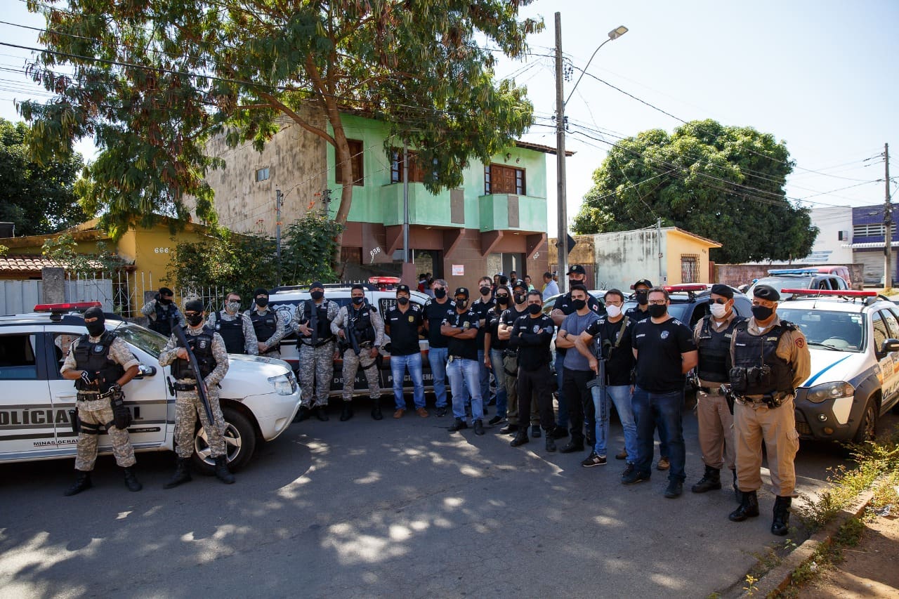 Polícia Civil realiza reprodução simulada de homicídio em Bom Despacho