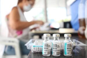 Entenda sobre a vacina&ccedil;&atilde;o de adolescentes que come&ccedil;a entre 3 e 5 semanas
