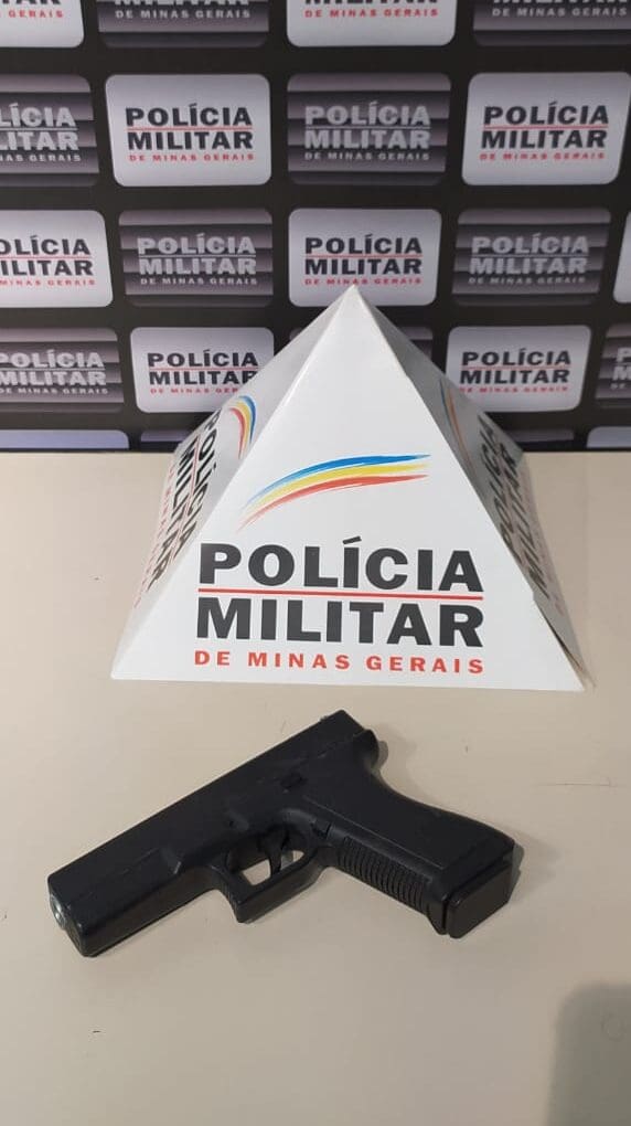 PM apreende adolescentes após roubo e recupera veículo da vítima