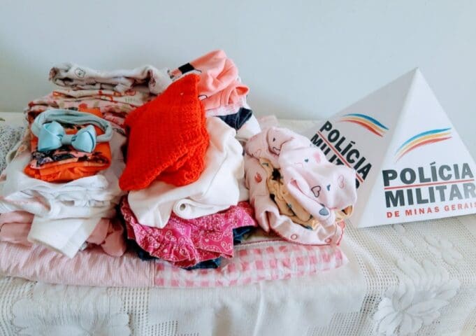PM realiza doação de roupas infantis a família de vulnerabilidade social