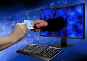 Presos suspeitos que aplicavam golpes pela internet