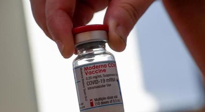 Homem acusado de estragar vacinas da COVID-19 é condenado