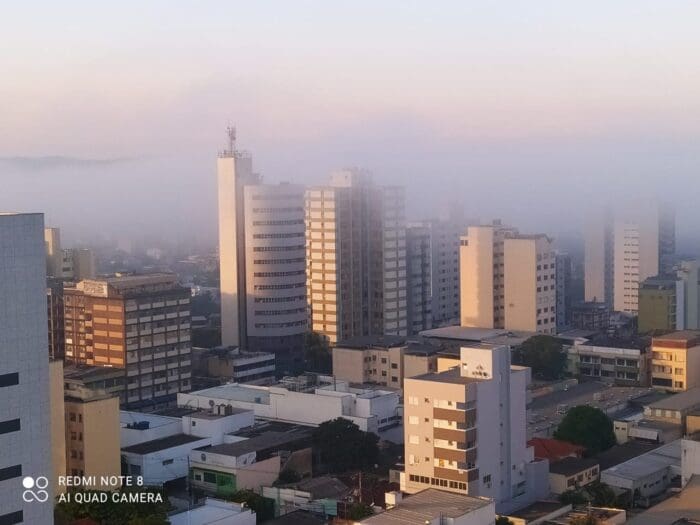 Tempo segue estável nesta quinta-feira e máxima deve chegar aos 30ºC, em Divinópolis