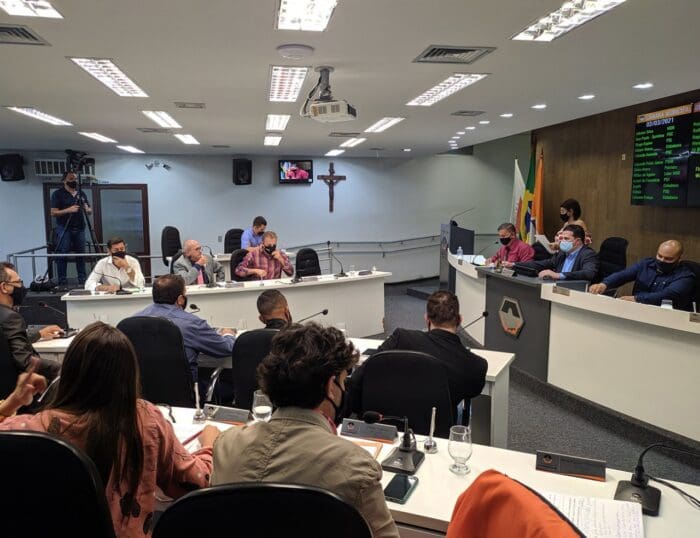 Confira os sete projetos aprovados pelos vereadores de Divinópolis nesta terça (29)