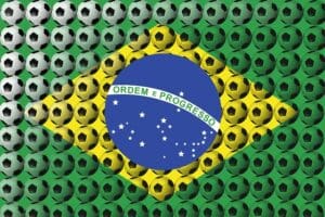 Sele&ccedil;&atilde;o Brasileira vence a Col&ocirc;mbia em jogo complicado para a arbitragem.