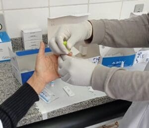 Casos de HIV apresentam queda de 55% no Oeste de Minas, mas Semusa mant&eacute;m alerta