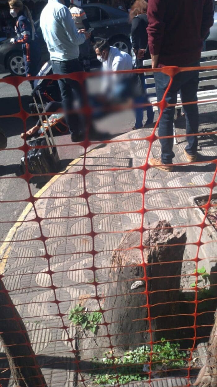 Mulher é atropelada no centro de Divinópolis