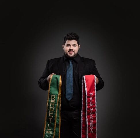 Divinópolis comemora títulos no Mister Minas Gerais Model Plus Size 2020 e Mister Brazil Model Plus Size 2020