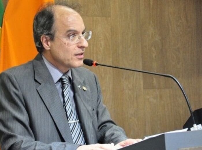 Frio intensifica preocupação com moradores de rua em Divinópolis