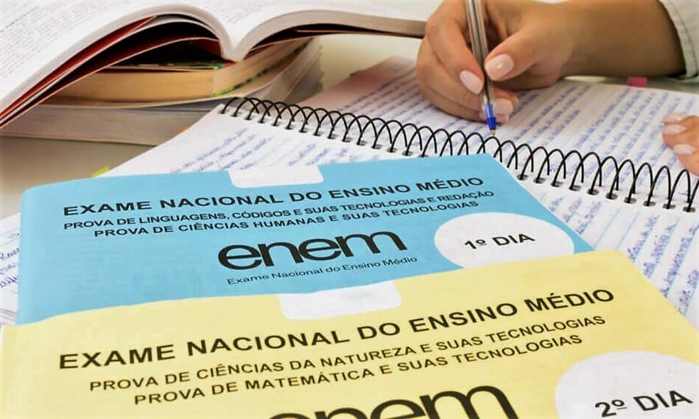 Cleitinho apresenta projeto para gratuidade no transporte de estudantes do ENEM