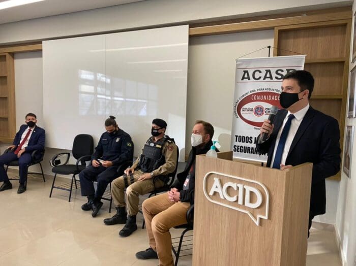 Reunião da ACASP discute denúncias de cidadãos e celebra os 14 anos do Centro Socioeducativo em Divinópolis