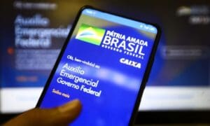 Trabalhadores nascidos em janeiro podem sacar aux&iacute;lio emergencial