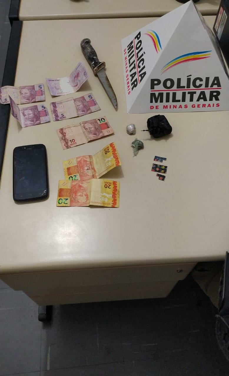 PM apreende cartela com 27 pontos de LSD e buchas de maconha