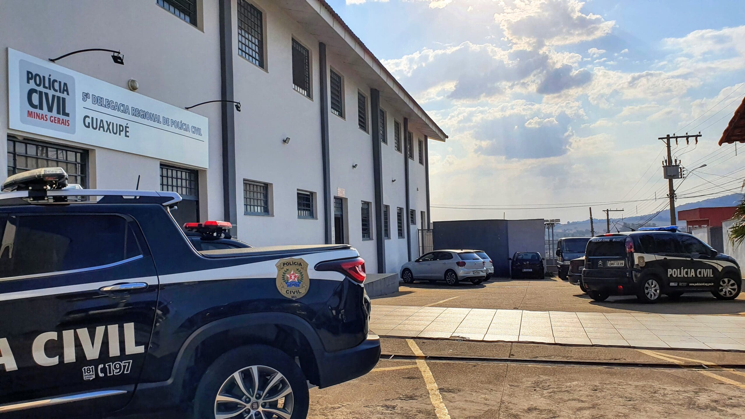 Guaxup&eacute;: dupla &eacute; presa em flagrante pela PCMG por extors&atilde;o