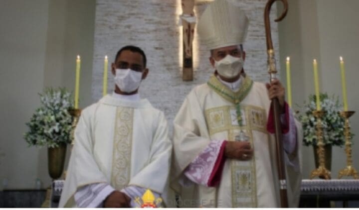 Diácono Rafael Costa foi ordenado Presbítero, no Santuário do Senhor Bom Jesus, em Divinópolis