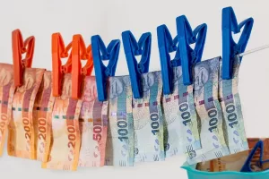 MPMG pede condena&ccedil;&atilde;o de dois vereadores, 14 ex-vereadores e tr&ecirc;s ex-assessores de Paracatu envolvidos em esquema de corrup&ccedil;&atilde;o de R$ 3,5 milh&otilde;es