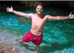 Sertanejo Z&eacute; Neto mostra &ldquo;volume&rdquo; na bermuda e agita a web