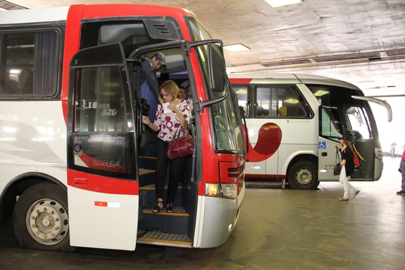 Reajuste proposto para o vale transporte em Divinópolis poderá deixar ônibus intermunicipal mais vantajoso
