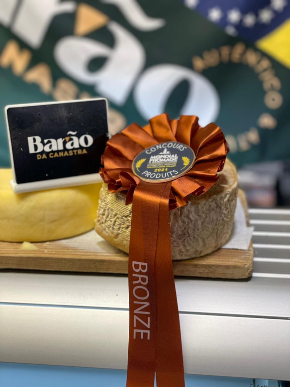 Acompanhe depoimento da vencedora de Piumhi-MG, Larissa Goulart, sobre o concurso mundial de queijos