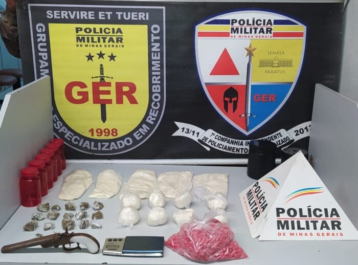 Homem é preso vendendo drogas no Interlagos em Divinópolis
