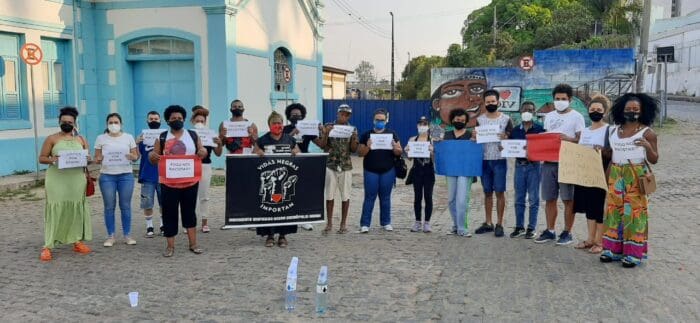 Mundi realiza protesto em relação a morte de segurança