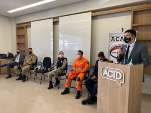 Reuni&atilde;o da ACASP discute sobre perturba&ccedil;&atilde;o do sil&ecirc;ncio, obras que dificultam a passagem de pedestres