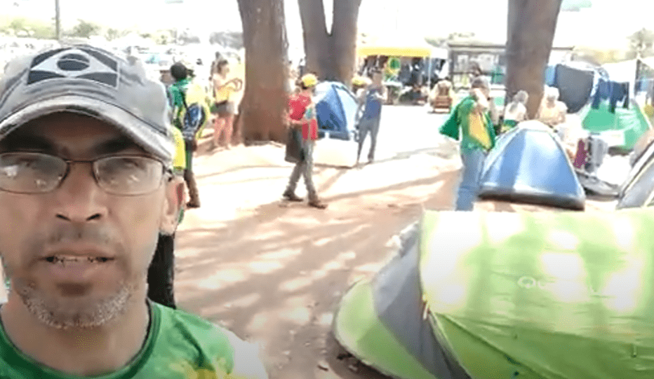 Manifestantes de Divinópolis continuam acampados em Brasília neste 09 de setembro. (Vídeo)