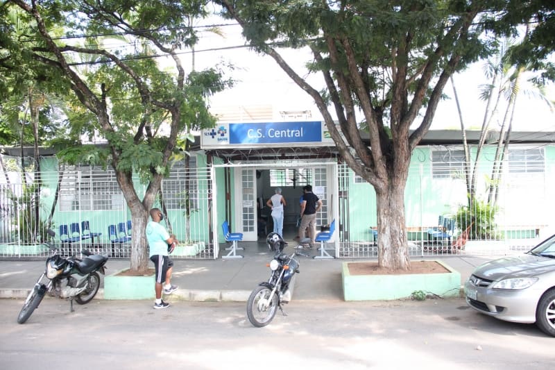 Centro de Saúde Central atende no sábado para atualizar Cartão de Vacina