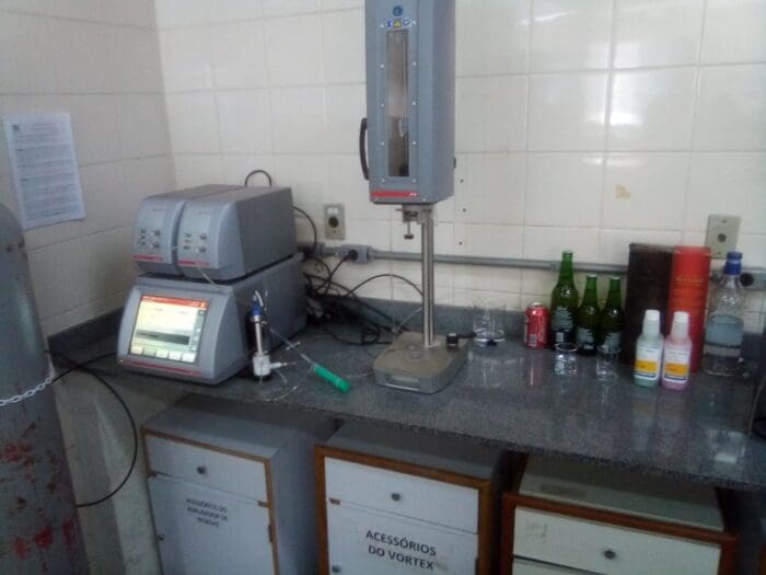 PCMG adquire equipamento de ponta para análise pericial de bebidas