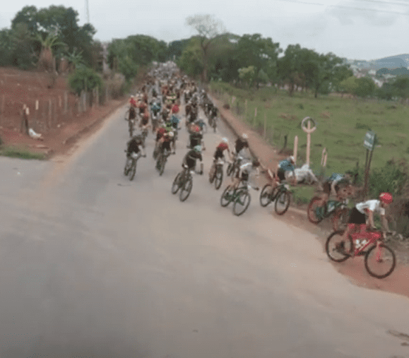 Desafio Carmo do Cajuru de Mountain Bike; veja vídeos