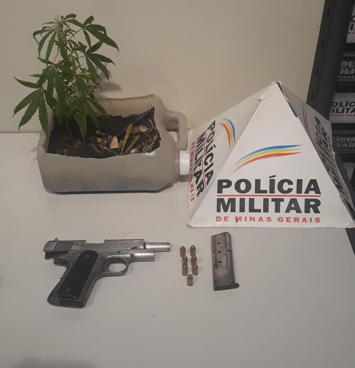 Acusados presos no bairro S&atilde;o Jos&eacute;