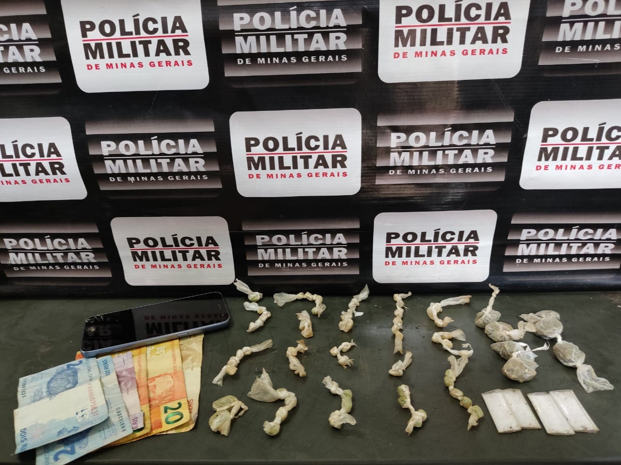 Drogas apreendidas em Bom Despacho