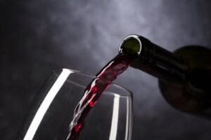 Consumo de &aacute;lcool deixa marca gen&eacute;tica e pode causar c&acirc;ncer no es&ocirc;fago