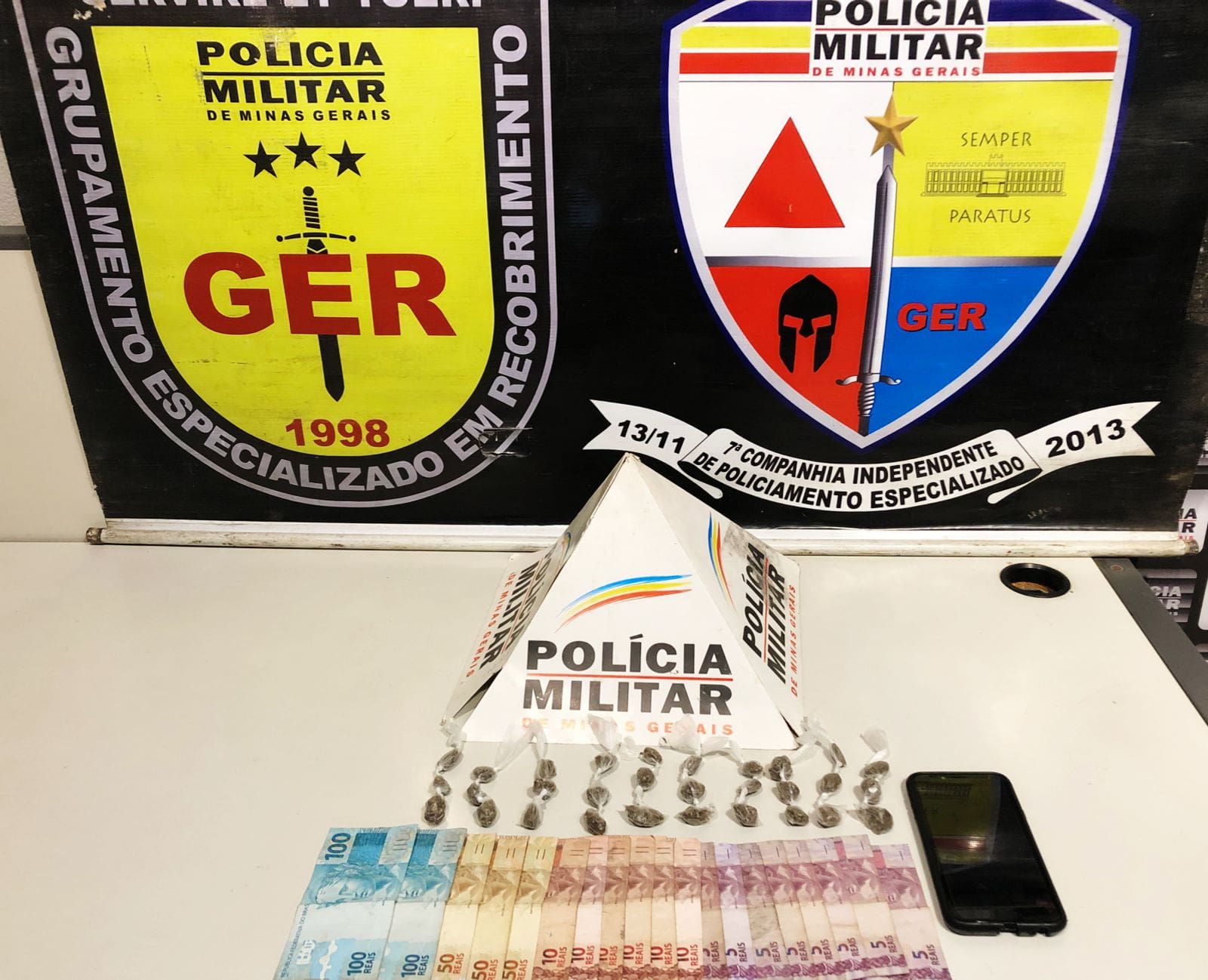 Acusados de furto são detidos em Divinópolis