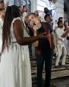 Neste Domingo (26) foi realizado na Pra&ccedil;a da Liberdade o encerramento das Cantatas que uniram todas as religi&otilde;es num ambiente de liberdade e Cultura de Paz