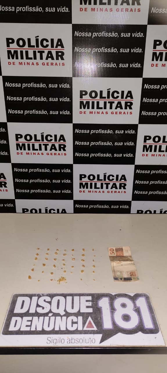 Lagoa da Prata – PM prende dois por tráfico de drogas ilícitas