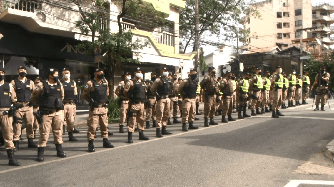 Operação Natalina aumenta efetivo policial nas ruas de Divinópolis