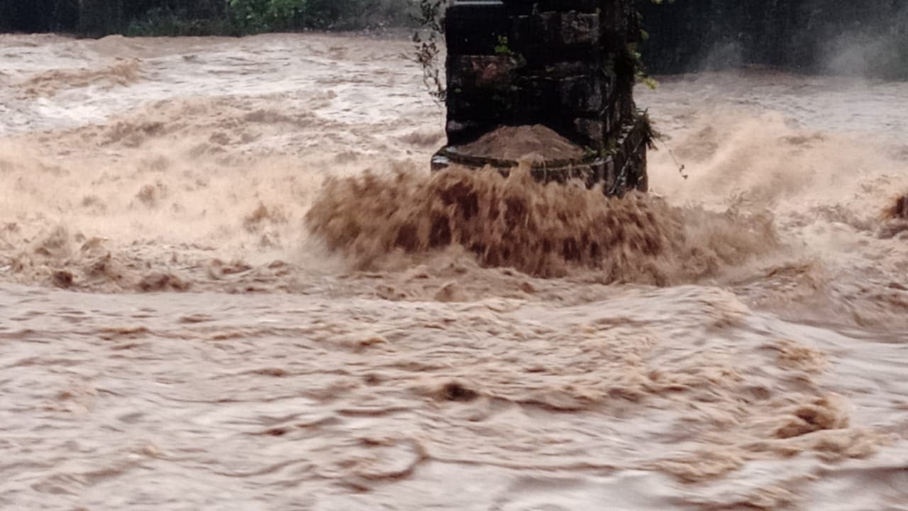 Prefeitura de Formiga decreta situação de emergência após fortes chuvas; veja fotos e vídeos