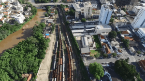 Audi&ecirc;ncia p&uacute;blica debate situa&ccedil;&atilde;o da linha f&eacute;rrea e investimentos em Divin&oacute;polis