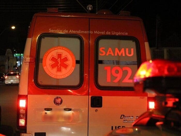 Oliveira: Acidente entre dois carros deixa 6 pessoas feridas