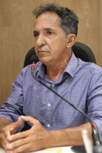 Josafá diz ter sido barrado de reunião no gabinete de presidente da Câmara