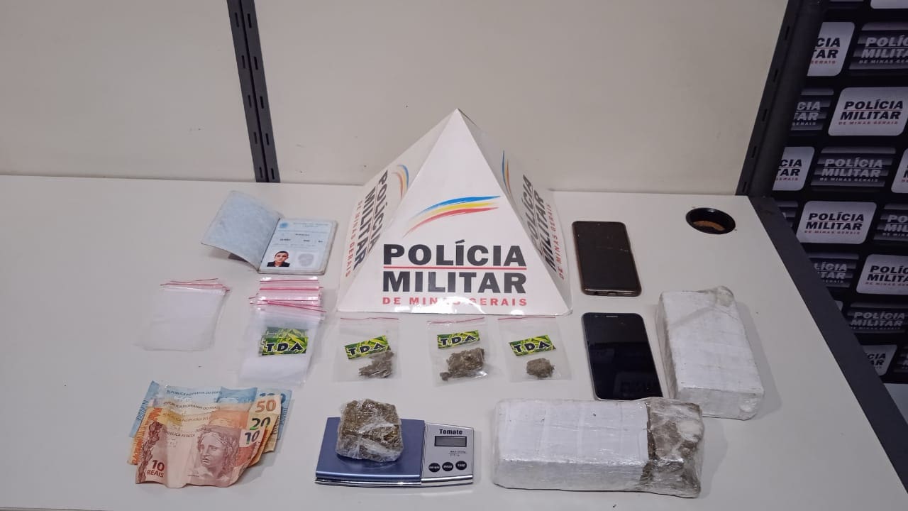 Polícia Militar realiza a prisão de dois suspeitos pelo crime de tráfico de drogas