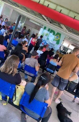 UPA lotada em Divinópolis